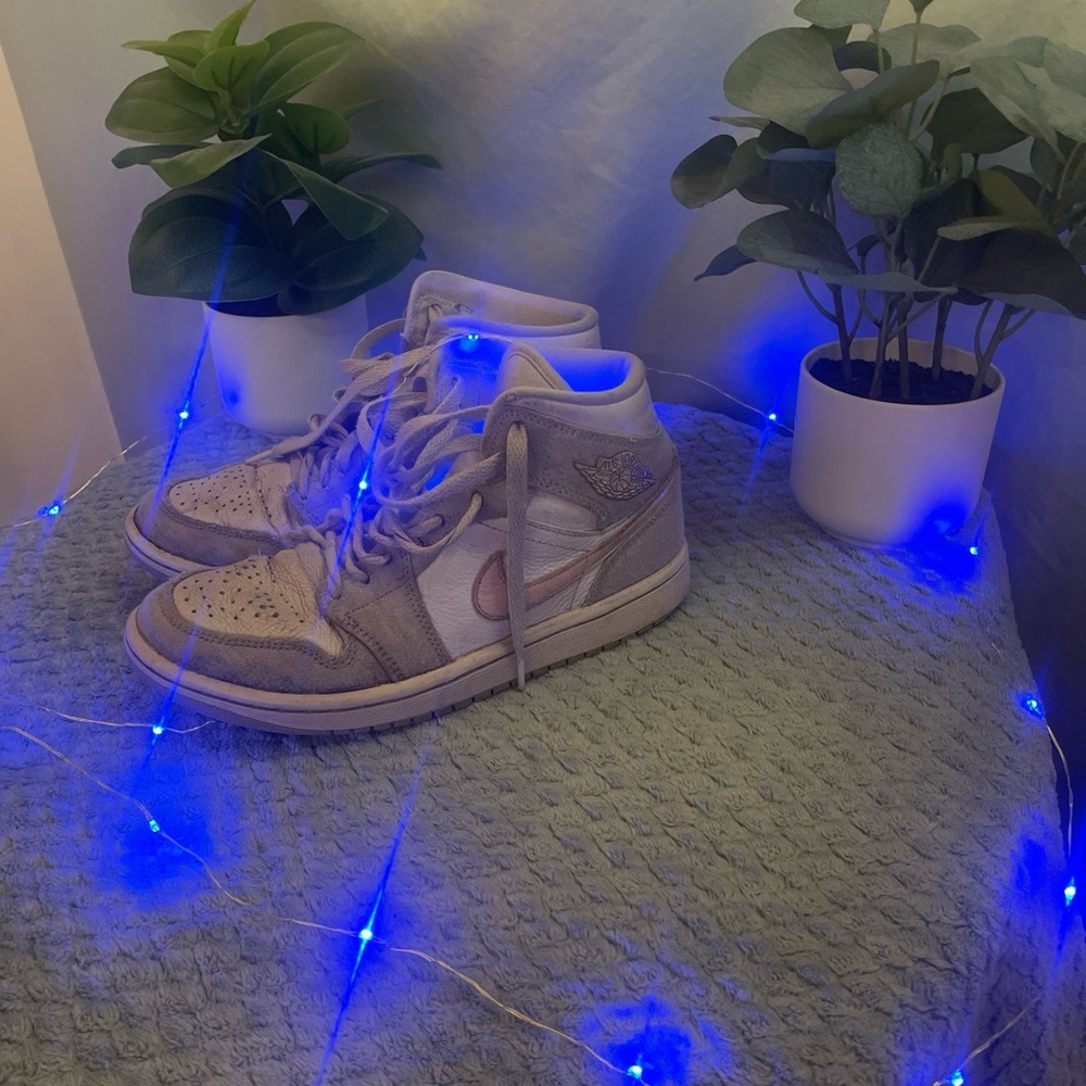 🌸◽️Nike Air Jordan 1’s◽️🌸